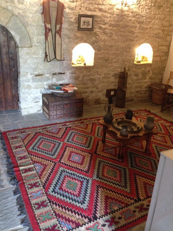 Konaku Guest House Gjirokastër Екстериор снимка